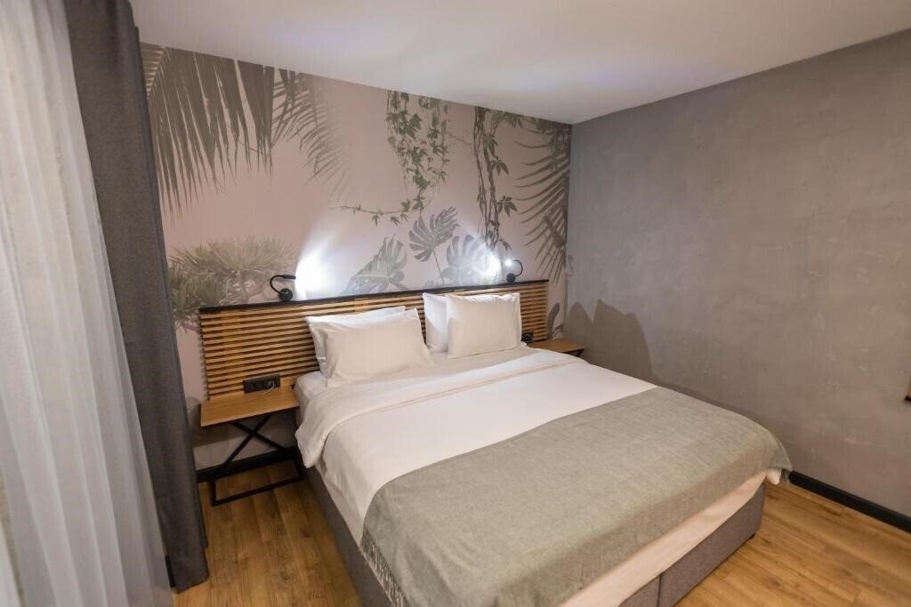 Вид Villa Sintica 4*