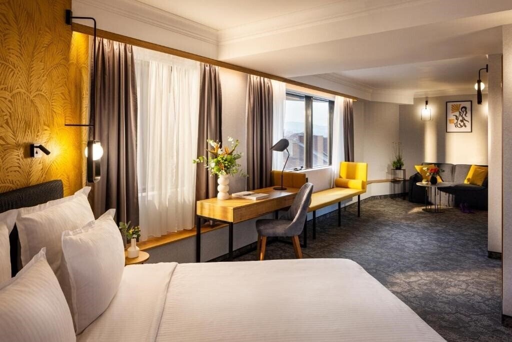 Изображение Rosslyn Thracia Hotel Sofia (ex. Best Western Premier Thracia Hotel) 4*