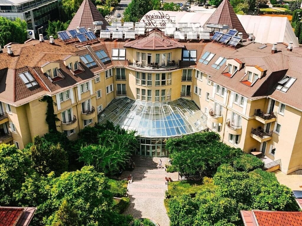 Вид Park Inn By Radisson Sofia 4*