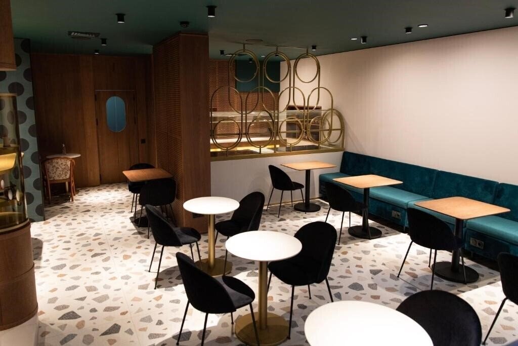 Апартаменты St. George Hotel 3*