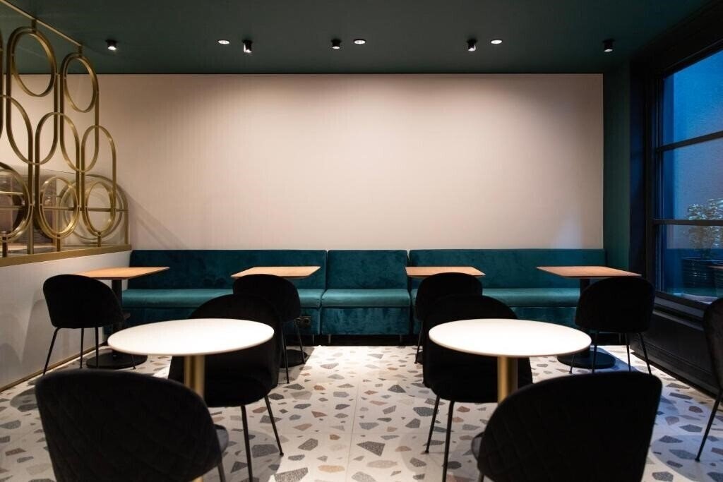 Панорама St. George Hotel 3*