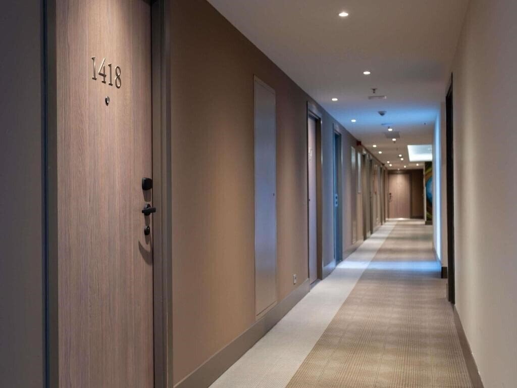 Апартаменты Novotel Sofia 4*