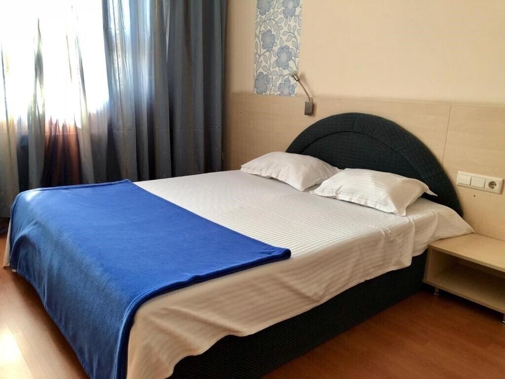 Апартаменты Astra Hotel 3*