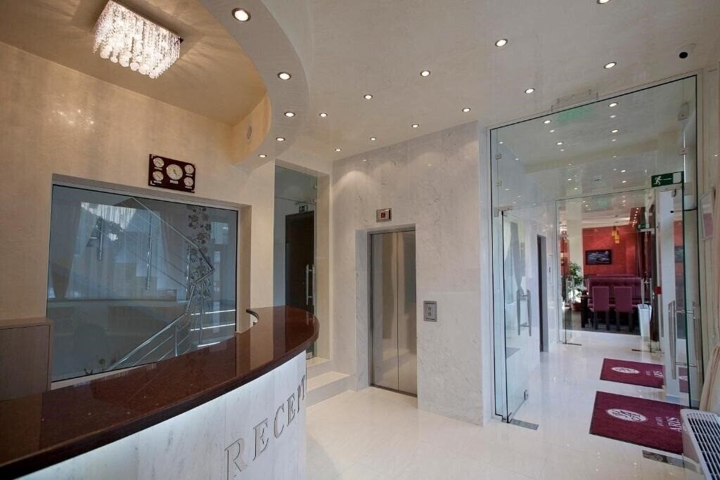 Вид Hotel Aris 3*