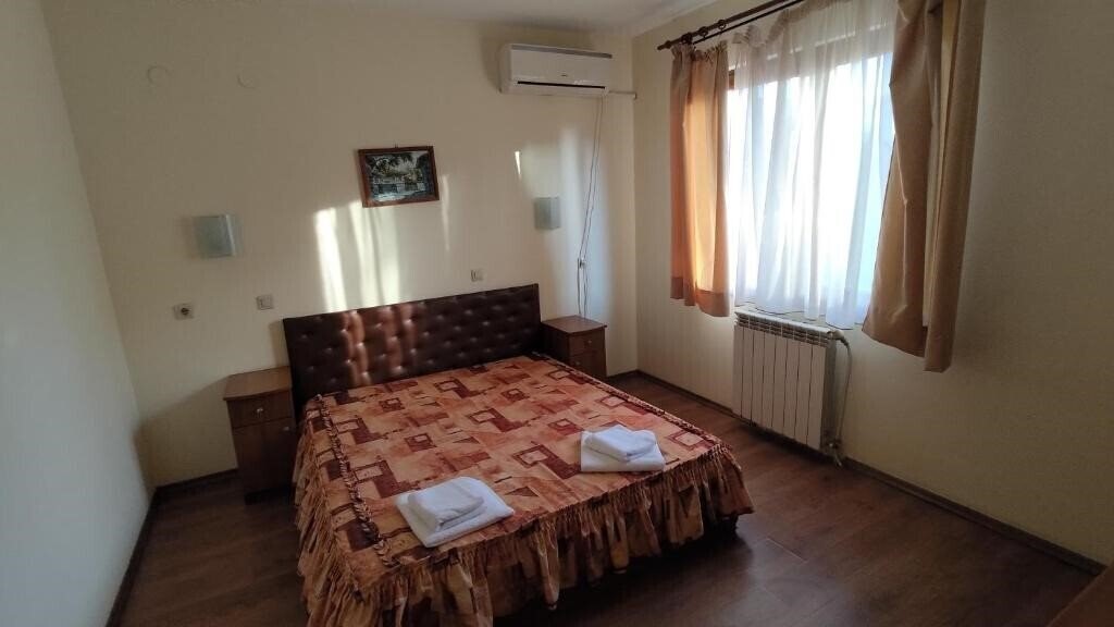 Фото Medic Hotel 2*