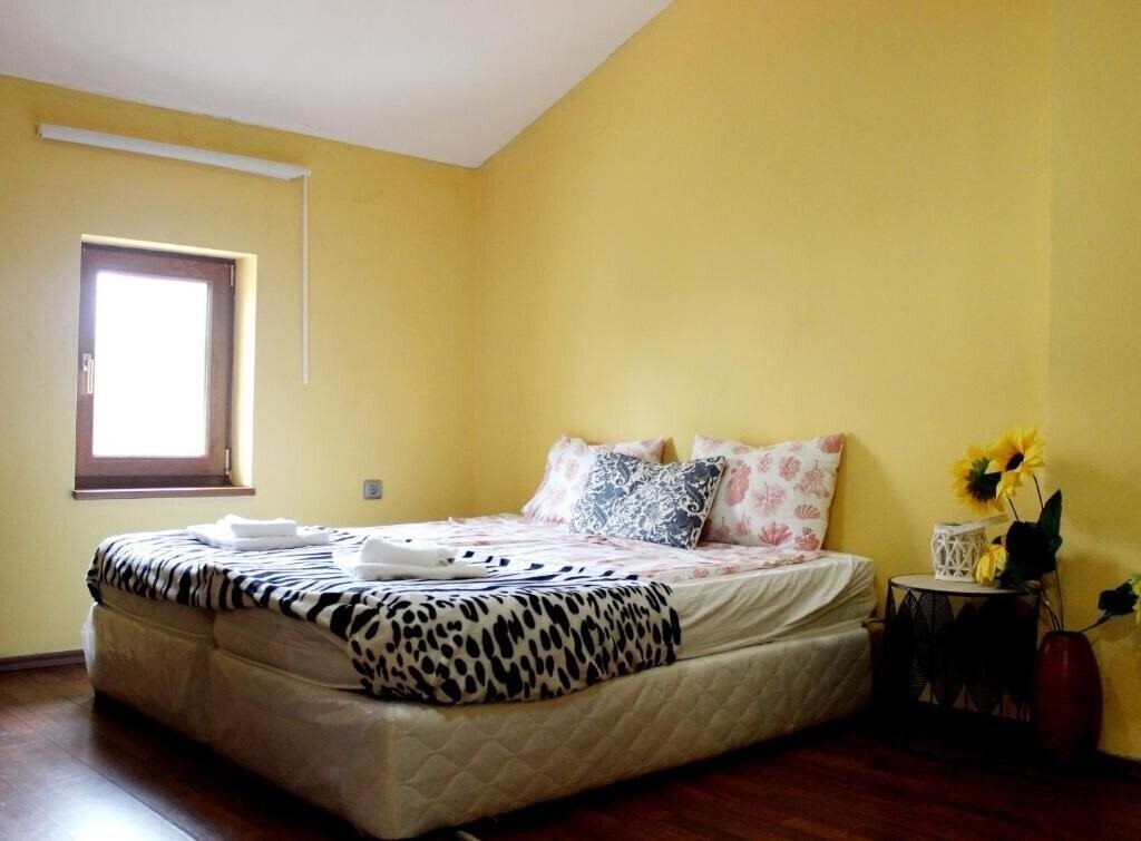 Фото Italian House Sofia 3*