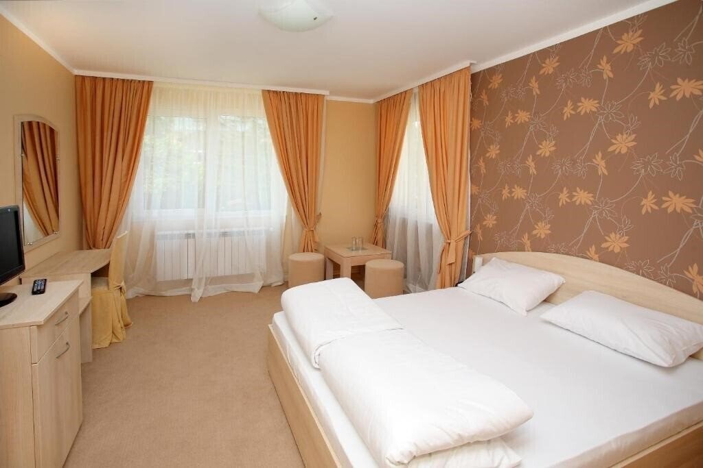 Апартаменты Family Hotel Diana 3*