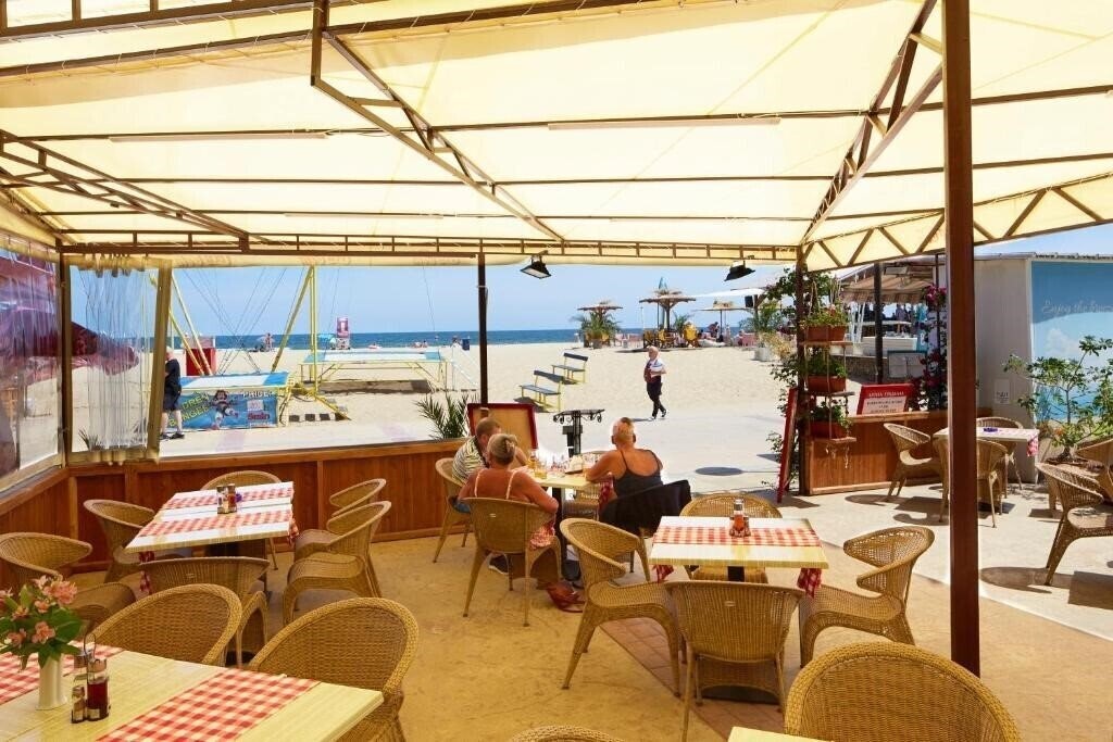Картинка Sea Breeze 3*