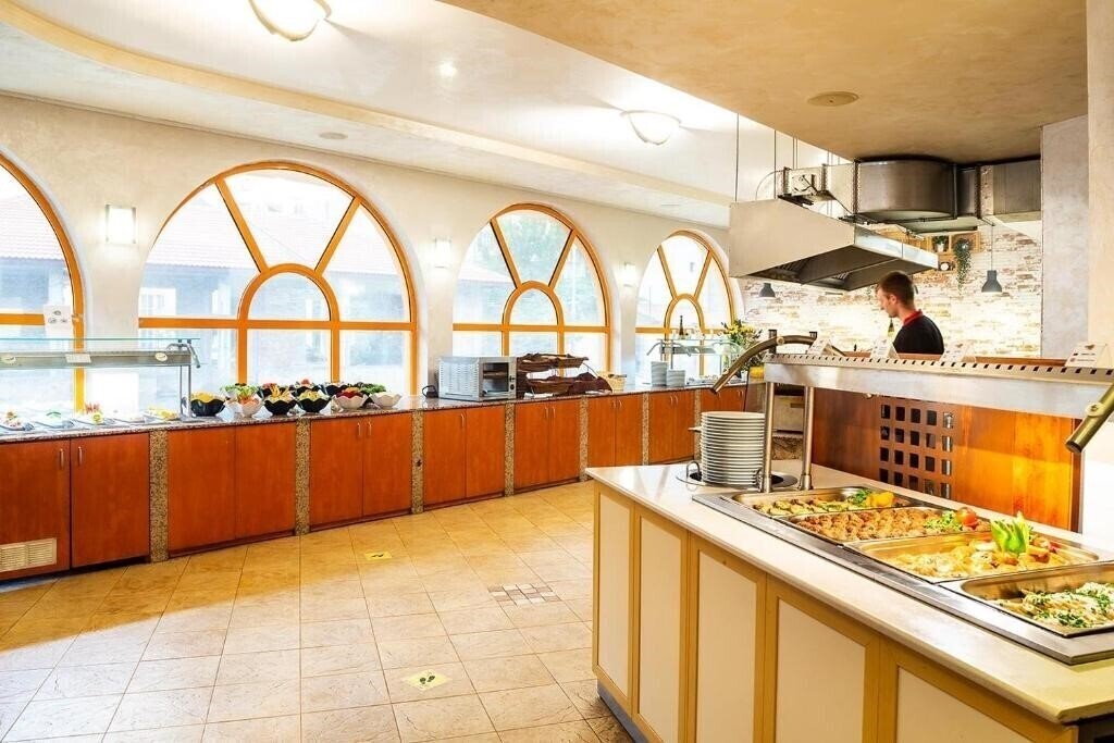 Панорама Sunrise Complex (ex. Selena 2) 3*