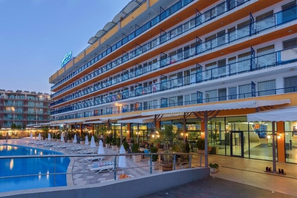 Изображение Glarus 3*