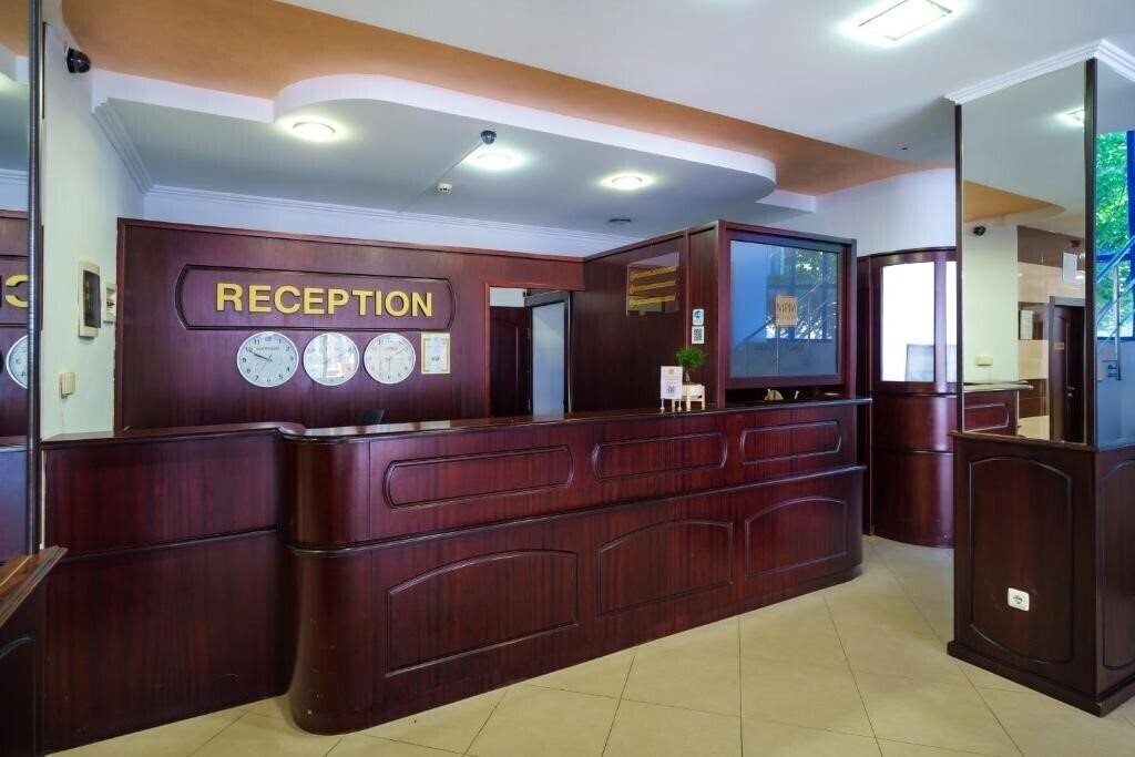 Территория MPM Hotel Condor 4*