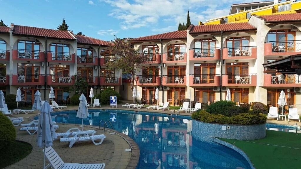 Апартаменти Complex Selena 3*