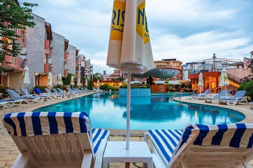 Панорама Complex Selena 3*