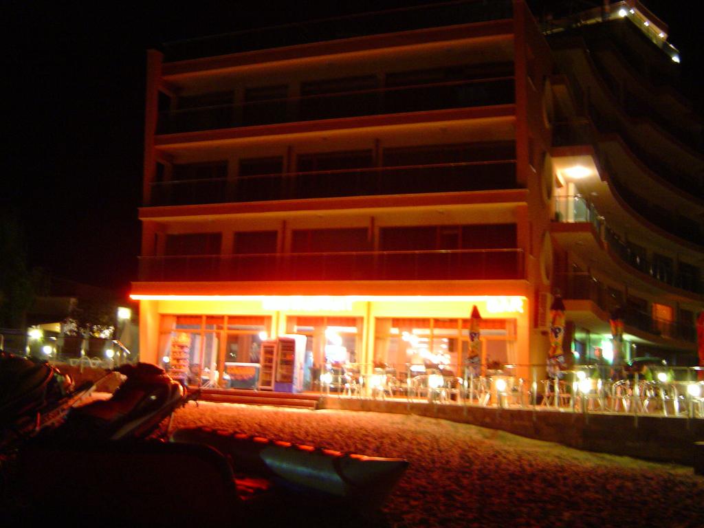 Апартаменты Sunny Bay Apart 3*