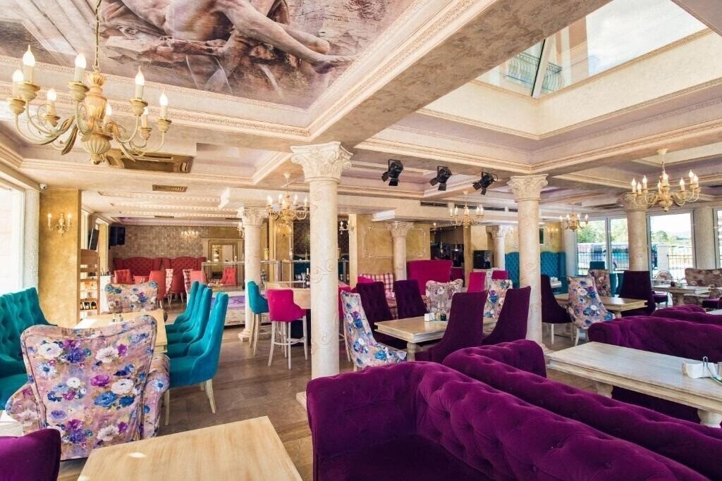 Фотография Avenue Deluxe Apart Hotel 4*