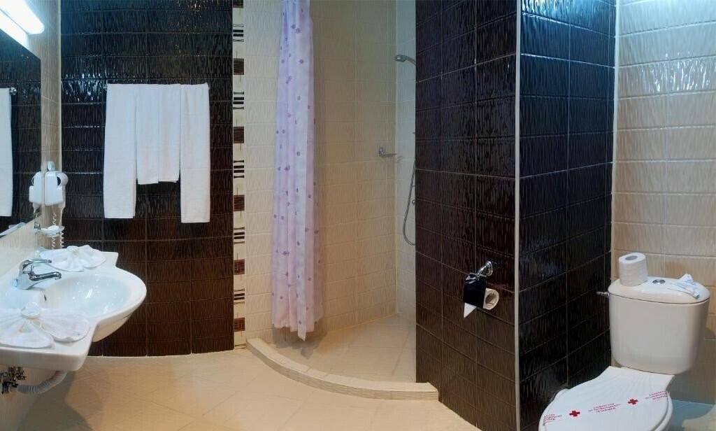 Вид Caesar Palace 4*