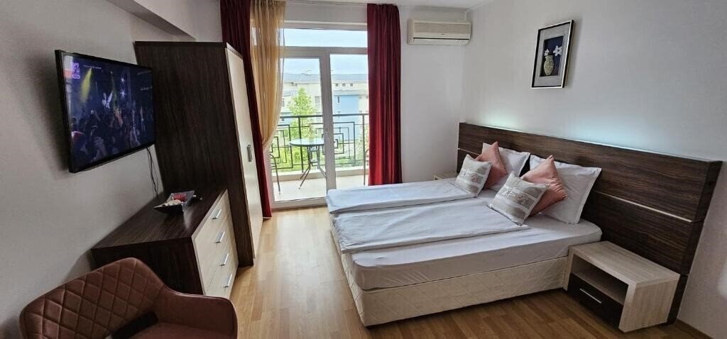 Фотографія Aphrodite Complexes Aphrodite 2 (ex. Afrodita II Apart Complex) 3*