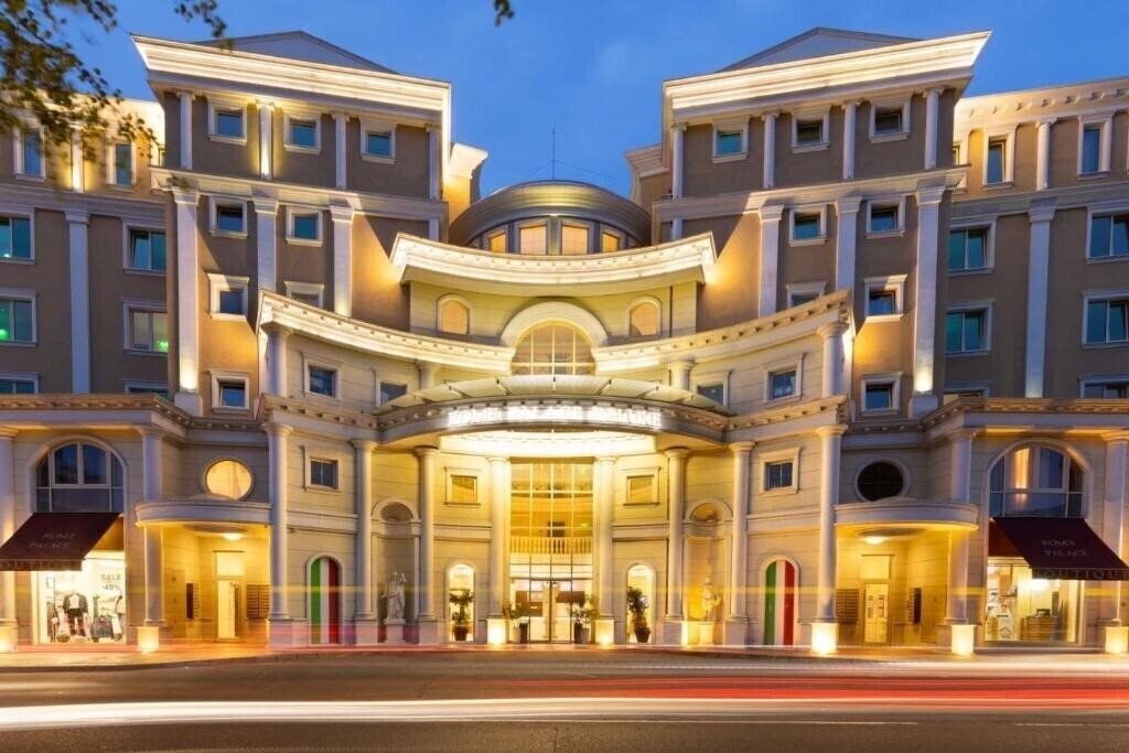 Отель Rome Palace Deluxe 4*