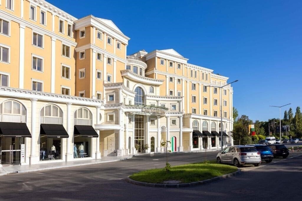 Картинка Rome Palace Deluxe 4*