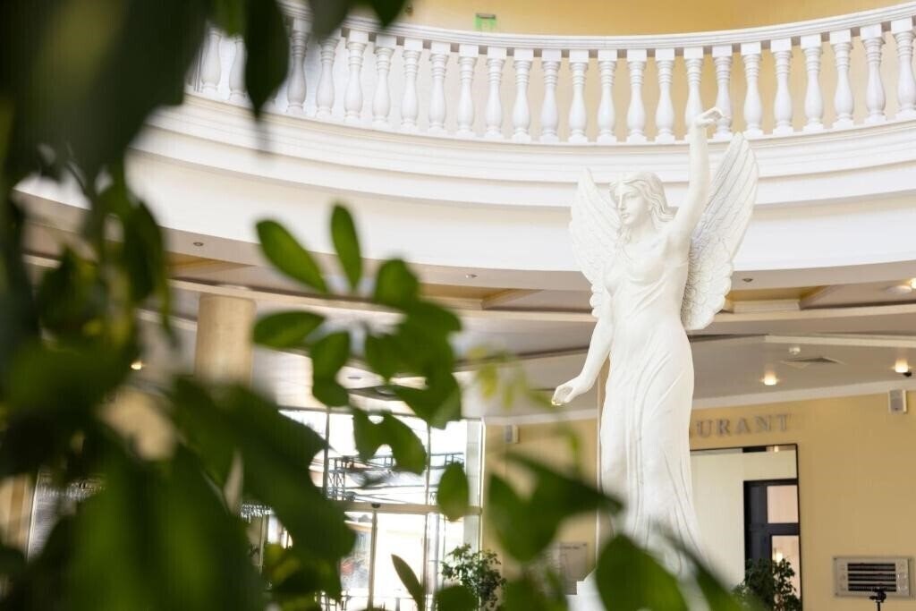 Территория Rome Palace Deluxe 4*