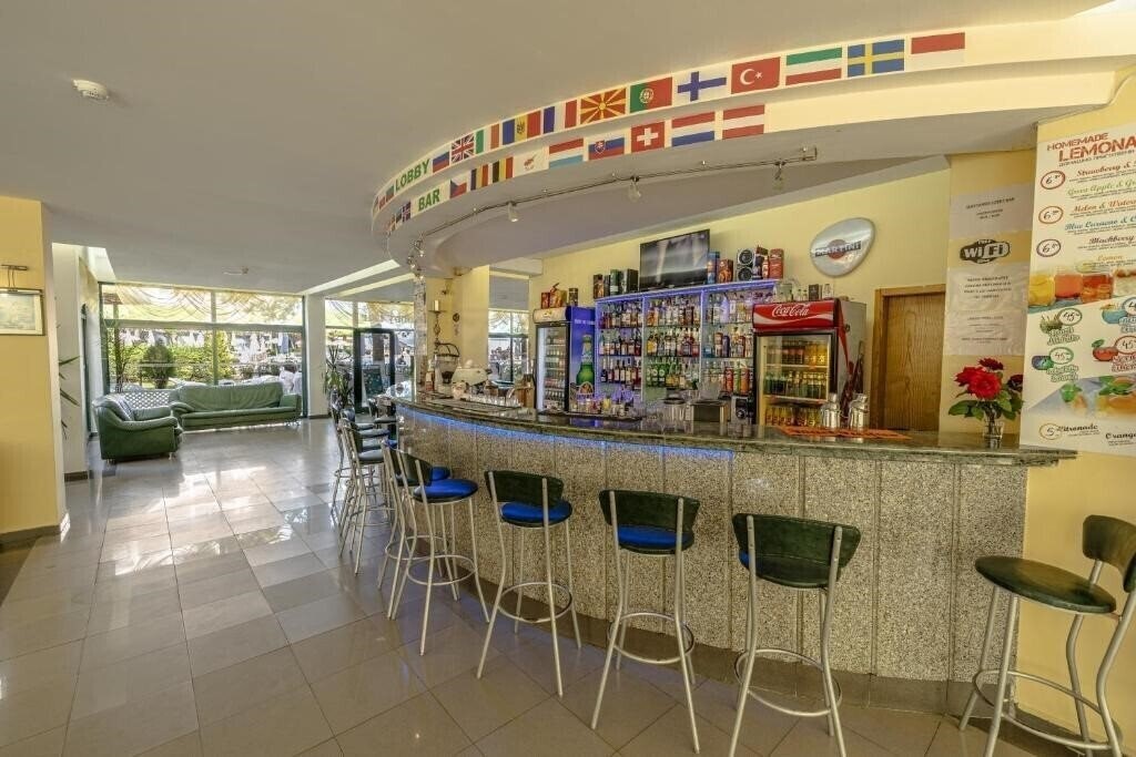 Панорама Hotel Slavyanski (ex. Slavyanski, Slavianski) 3*