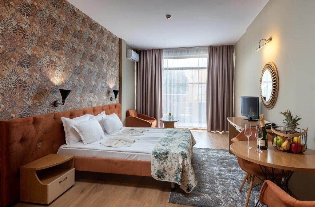 Апартаменты Hotel Avenue (ex. Avenu, Avenue, Avenue Central) 3*