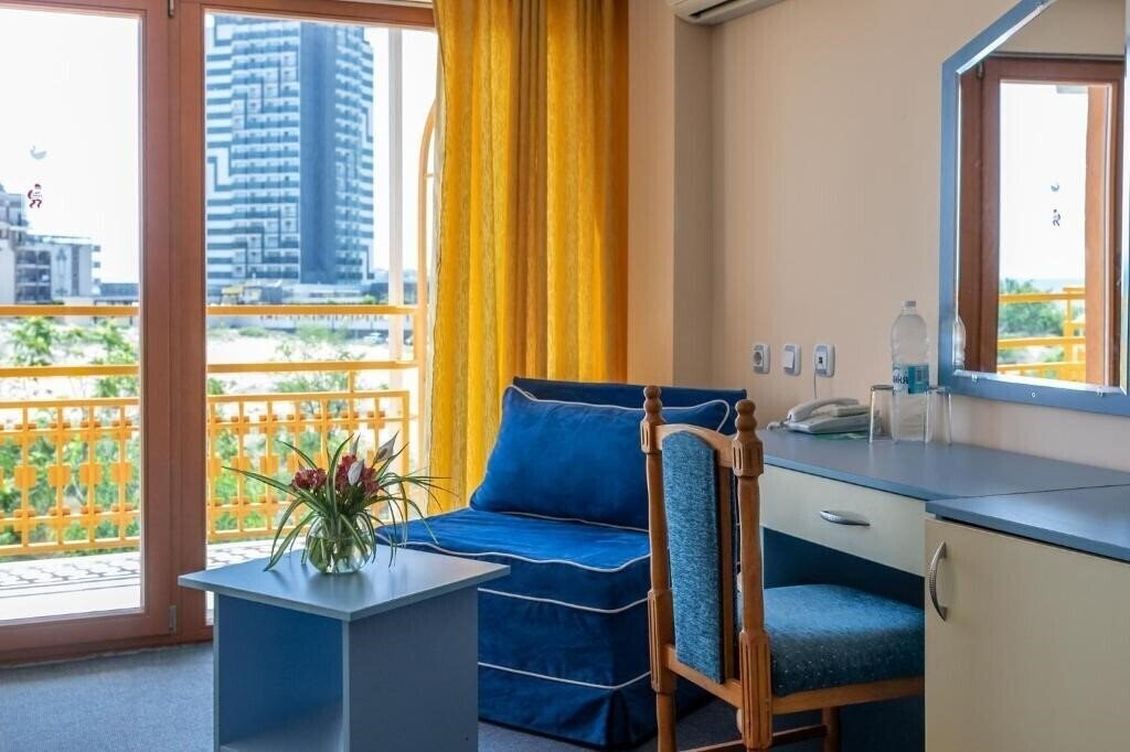 Апартаменти Nessebar Beach 3*
