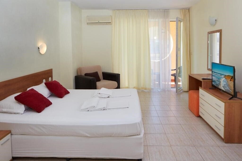 Апартаменты Polo Resort & Spa 3*