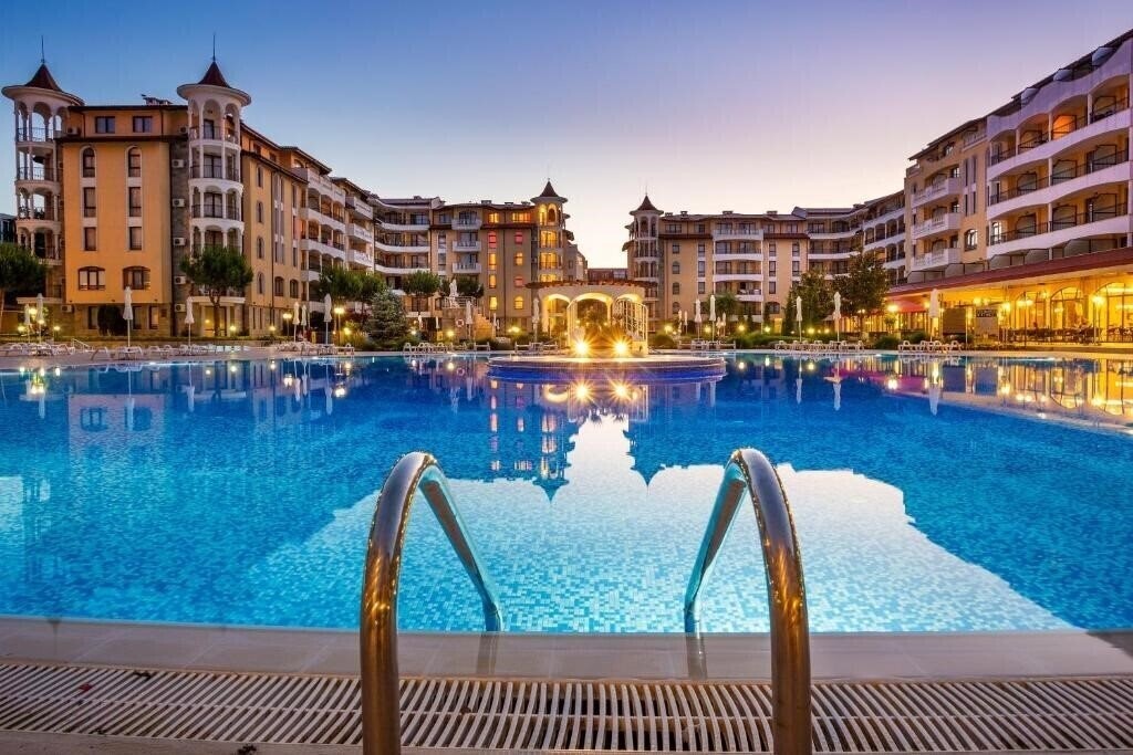 Отель Royal Sun апартаменты