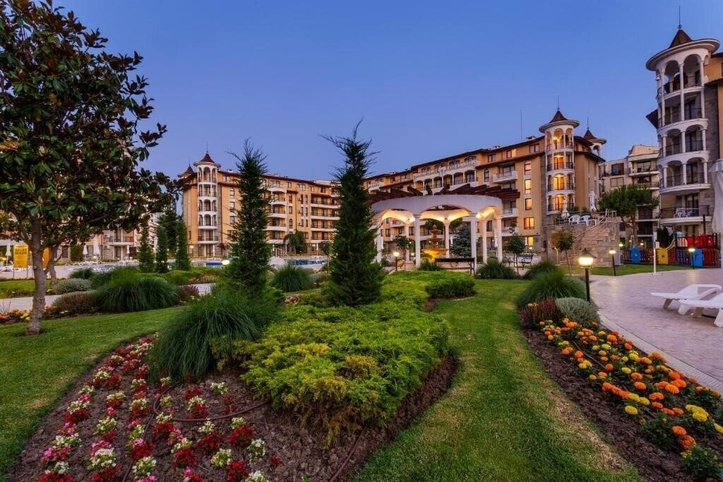 Вид Royal Sun апартаменты