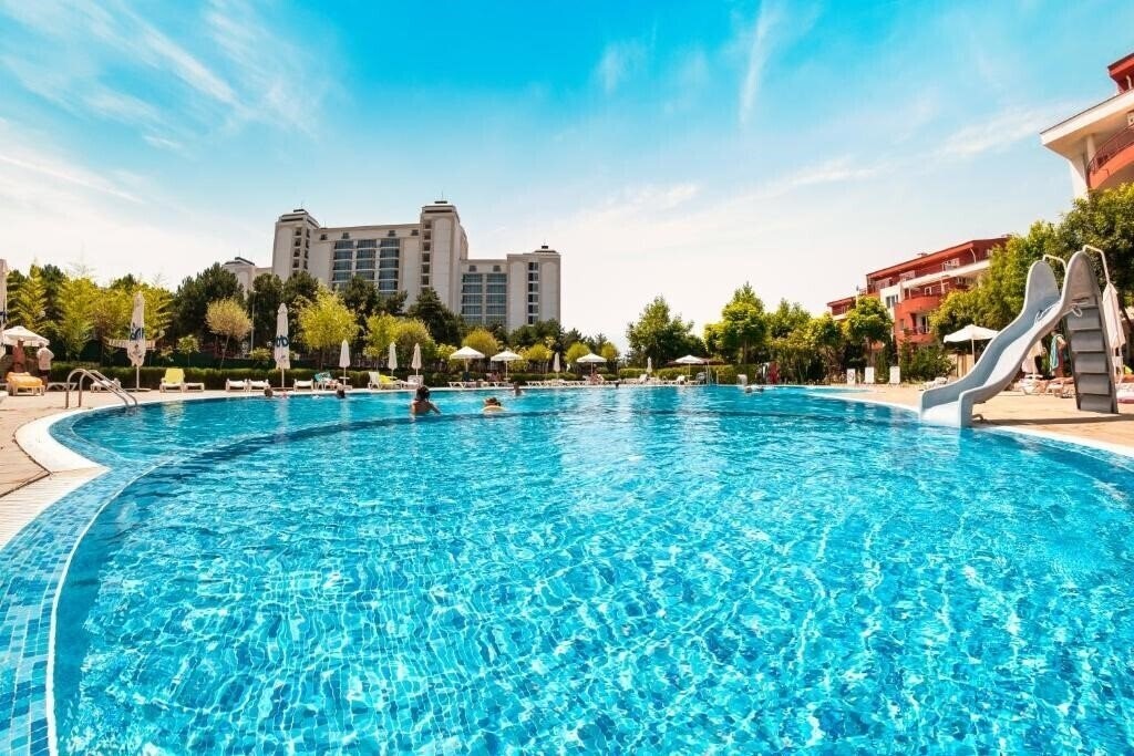 Изображение Green Fort 3*