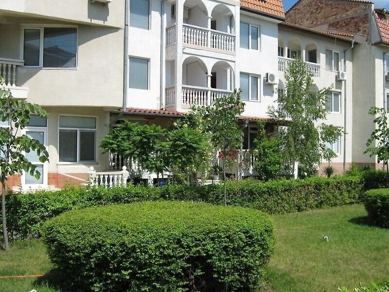 Апартаменты Aparthotel Bravo 3*