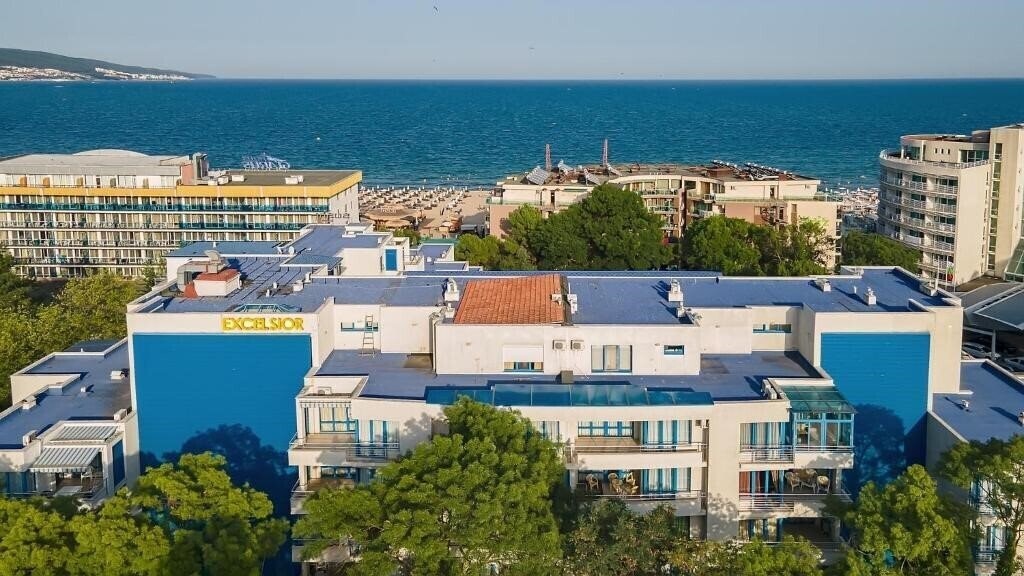 Панорама Excelsior Apart Hotel 3*