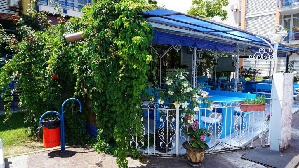 Панорама Elite 1 Apartments 3*