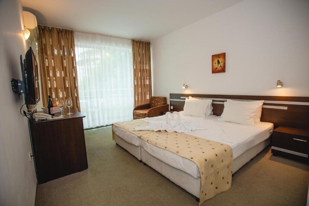 Фото Deva Hotel 3*