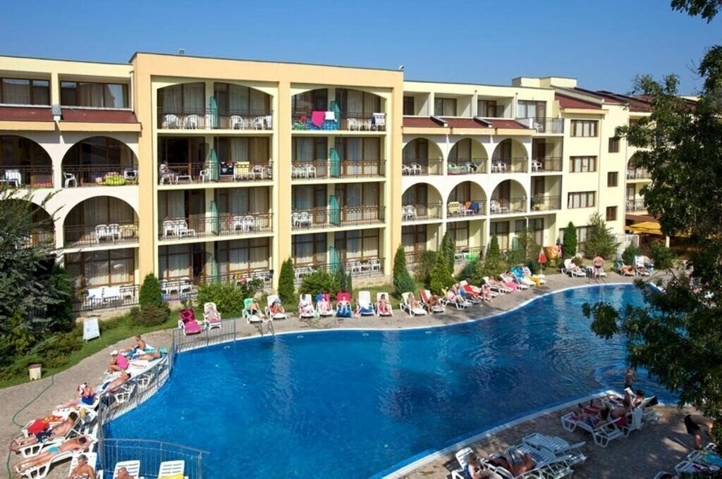 Отель Yavor Palace 4*