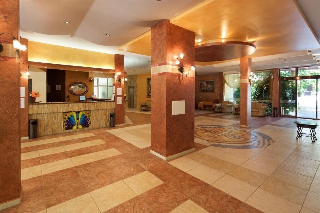 Апартаменты Yavor Palace 4*
