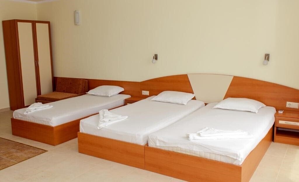Панорама Malibu Sunny Beach 3*