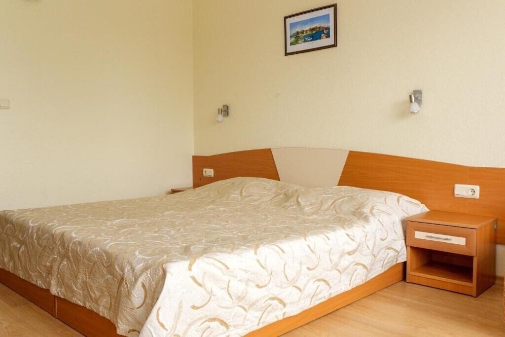 Апартаменти Malibu Sunny Beach 3*