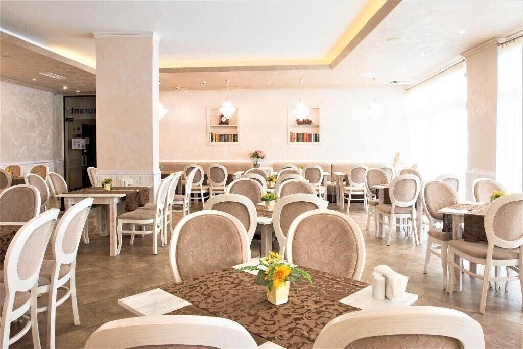 Картинка Grenada Ah/Pm 3*