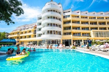 Отель Aquamarine Hotel 4*