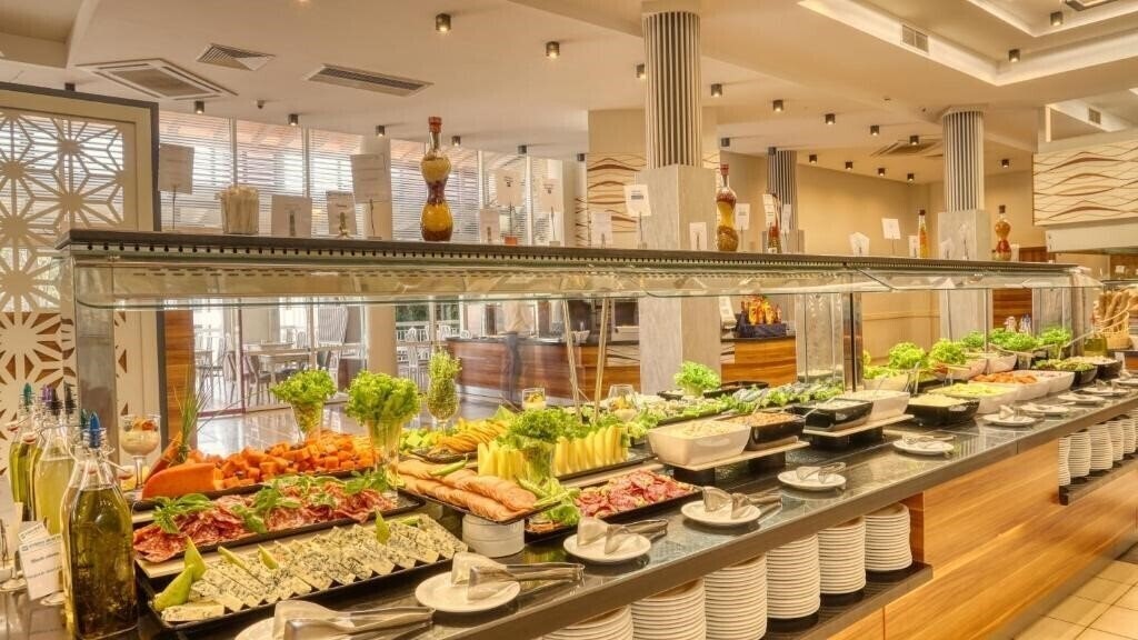 Панорама DIT Evrika Beach Club Hotel 4*