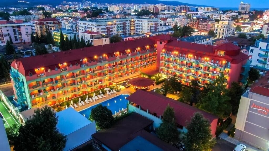Панорама Kokiche 3*