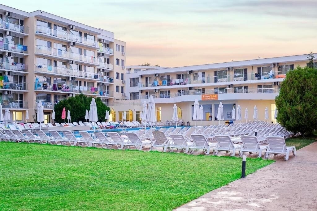 Апартаменты Garden Nevis 3*