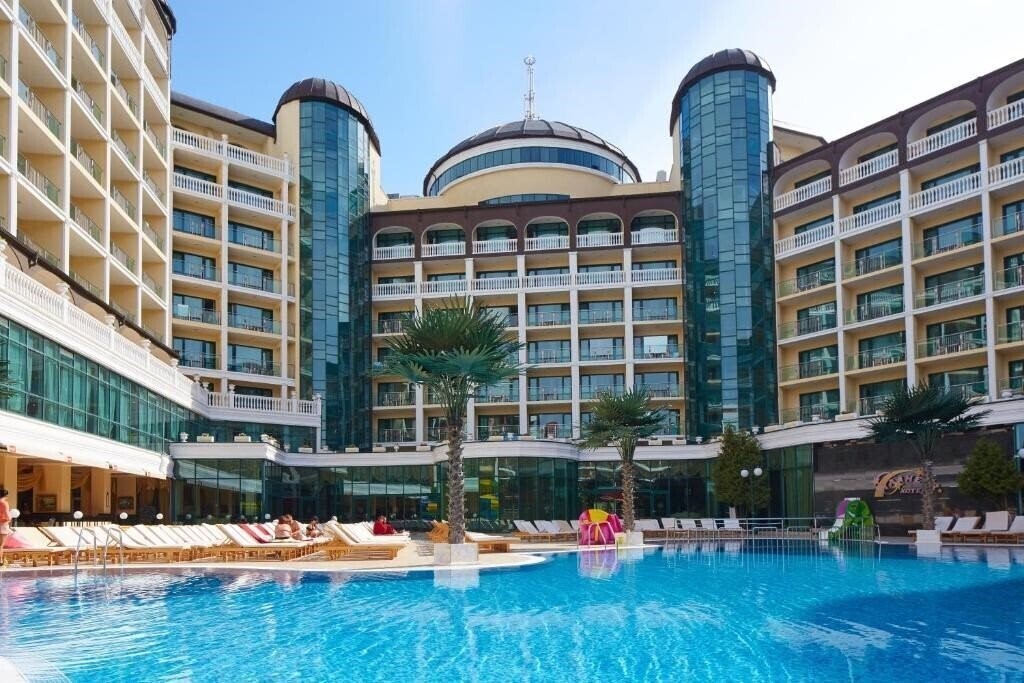 Панорама Planeta Hotel & Aqua Park 5*
