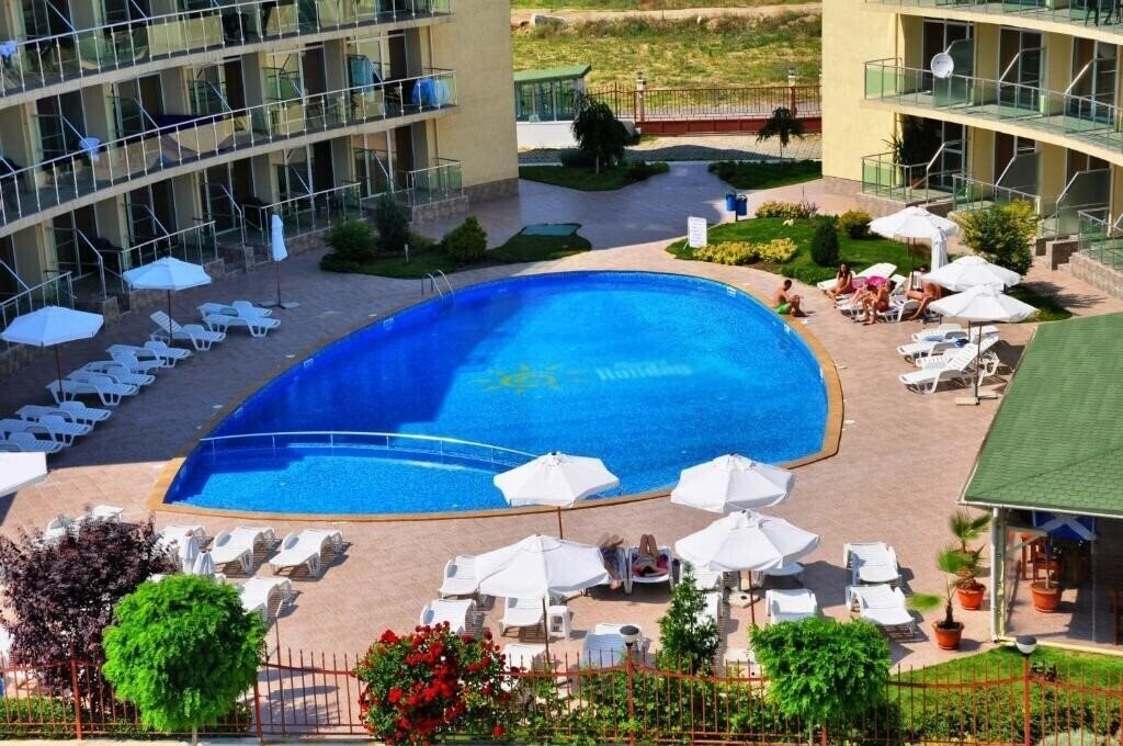 Вид Sunny Holiday Apartments (ex. Sunny Holiday Apart, Sunny Holiday) 3*