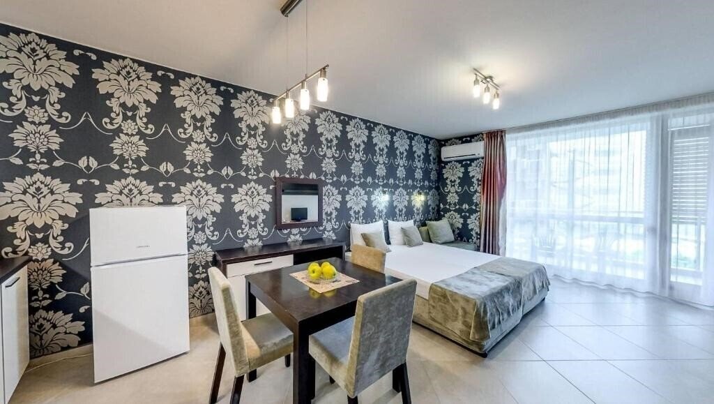 Территория Briz Beach Apartments (ex. Briz Sunny Beach) 3*