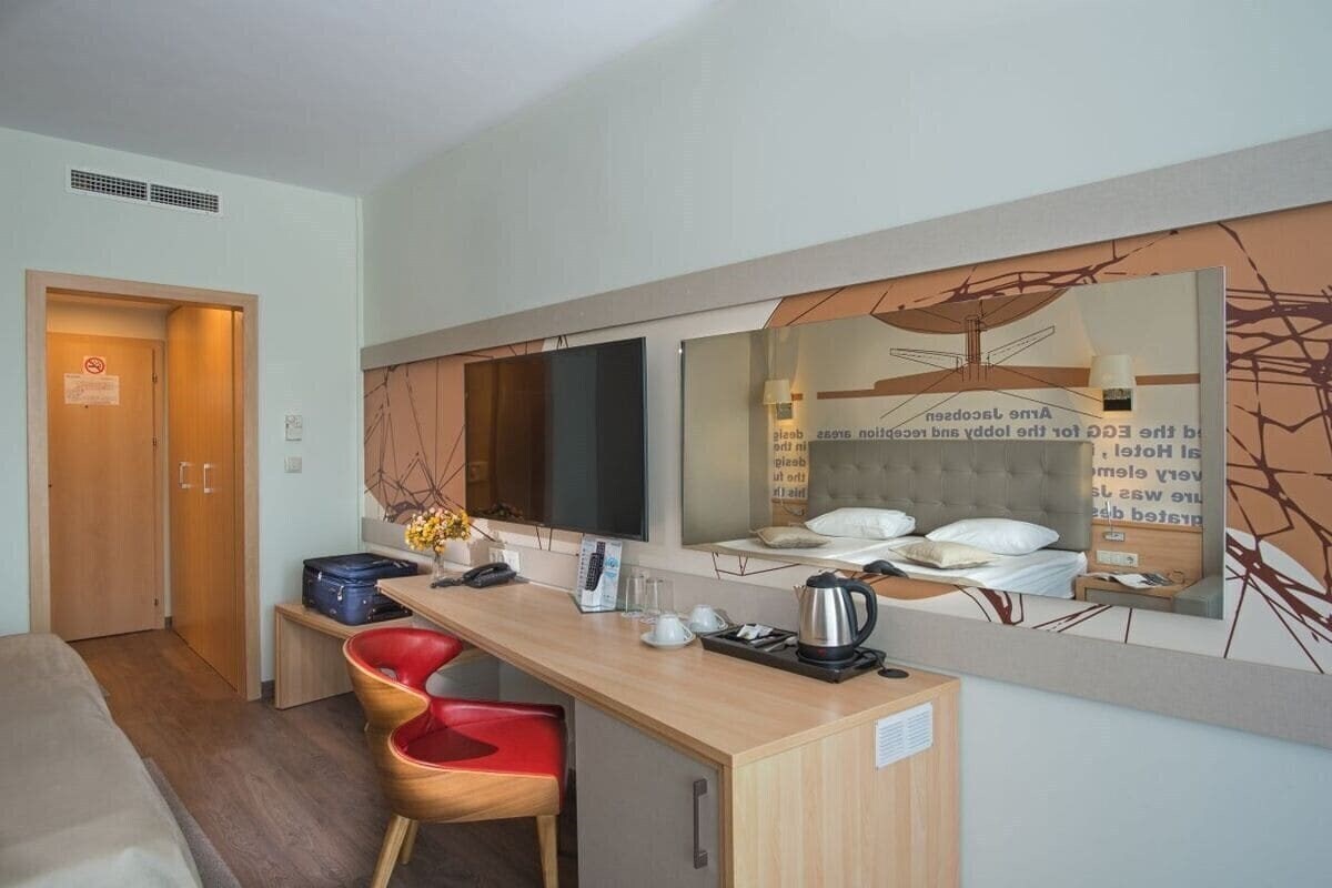 Панорама Effect Grand Victoria 4*