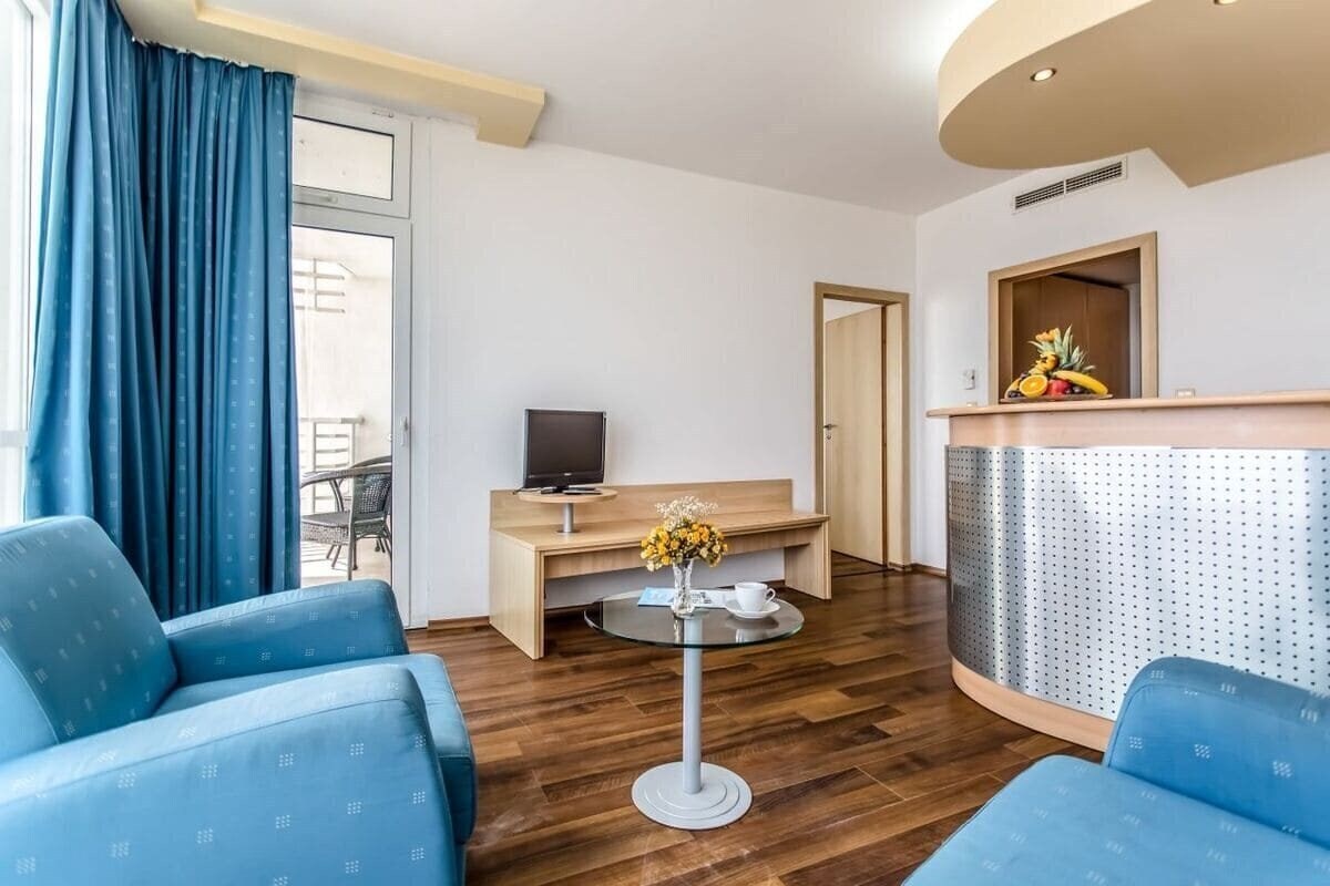 Апартаменты Effect Grand Victoria 4*