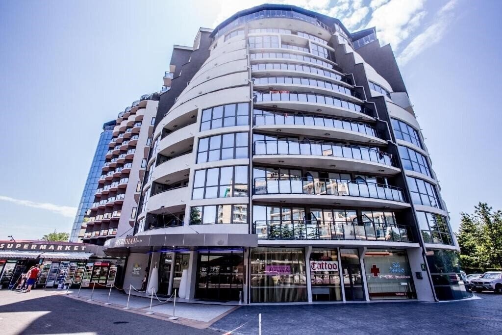 Апартаменты Meridian Sunny Beach 4*